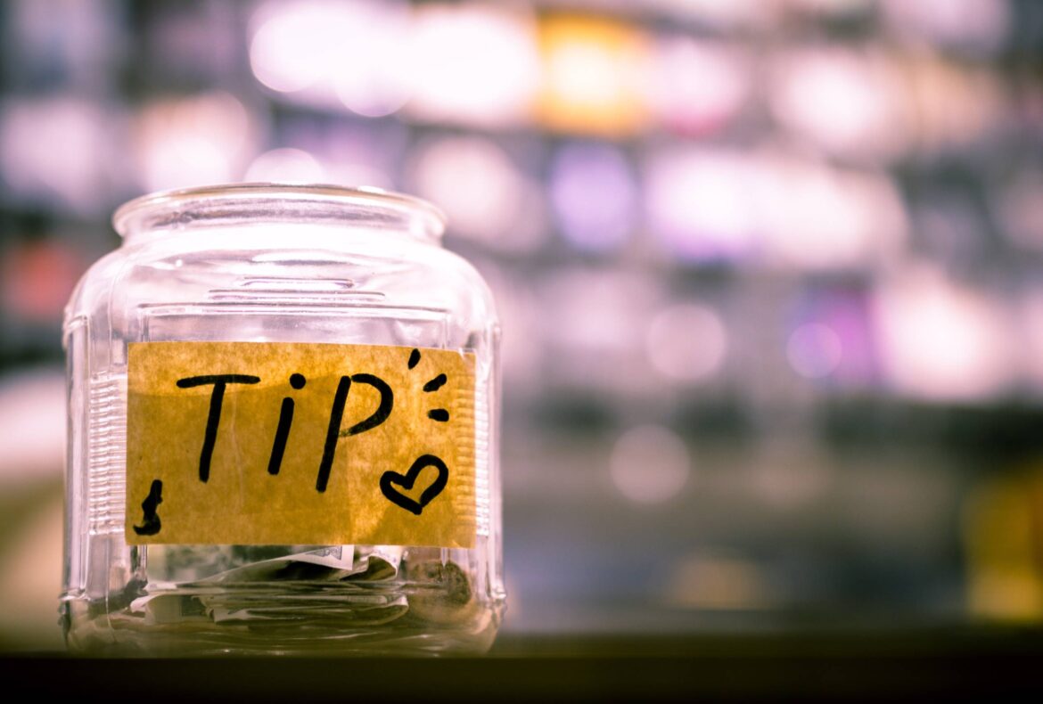 How Much Do I Tip My Movers?