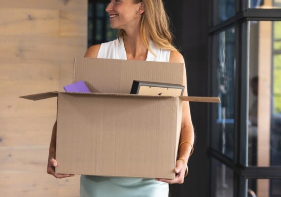 Understanding Corporate Relocation: Do Companies Have Relocation Services for New Hires?
